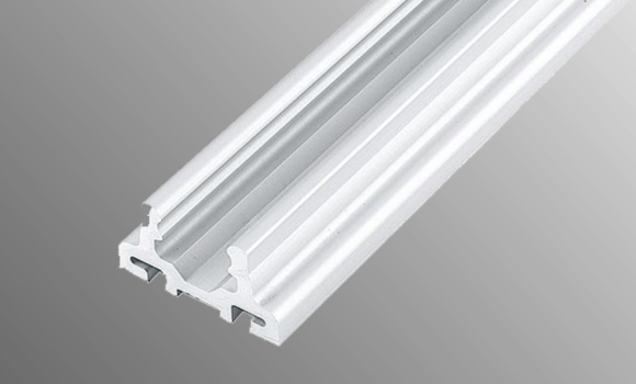 Suspension rail without fastening hole